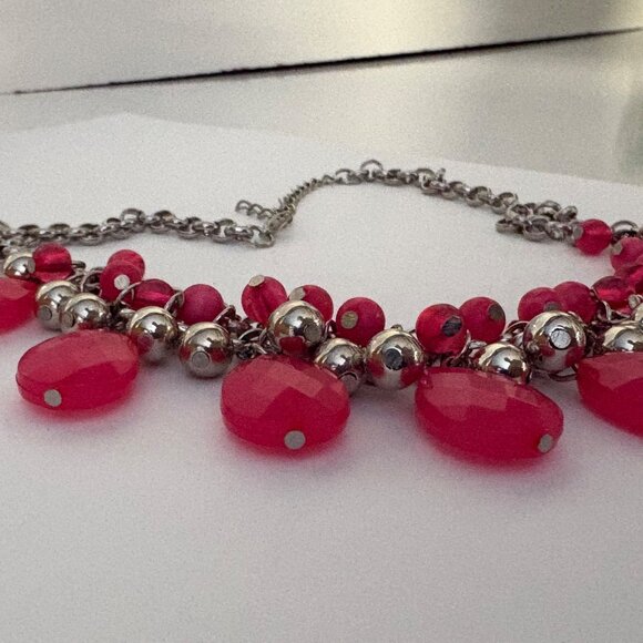 Hot Pink Teardrop Bib Necklace Silver Tone Chain Beaded Statement Jewelry - Picture 2 of 7